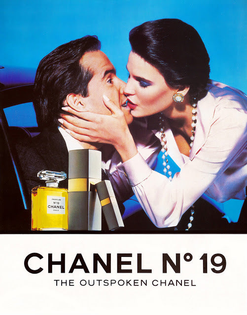 Chanel N°19